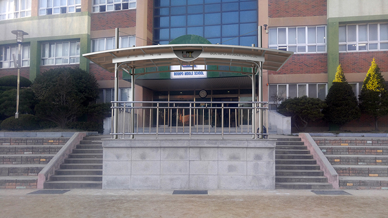 02.jpg